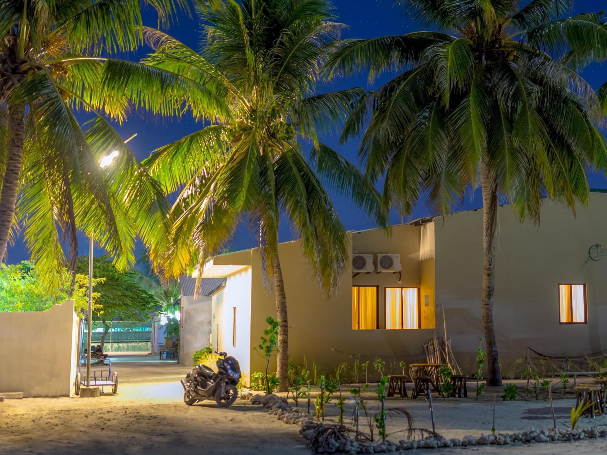 Zest Cabana Maafushi Exterior foto